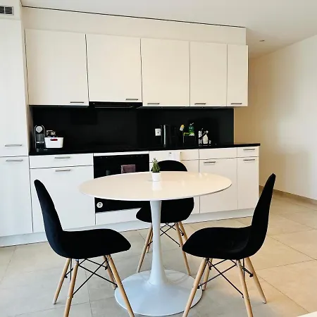 Residenza Diamante شقة لوكارنو